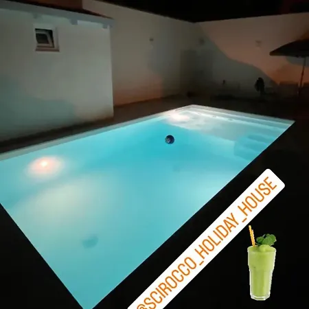 Scirocco House Limone بيت للعطل روسوليني